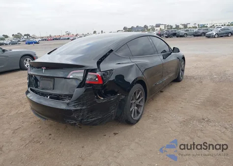2022 Tesla Model 3 Rear-Wheel Drive из США, поврежденный, VIN 5YJ3E1EA4NF376652